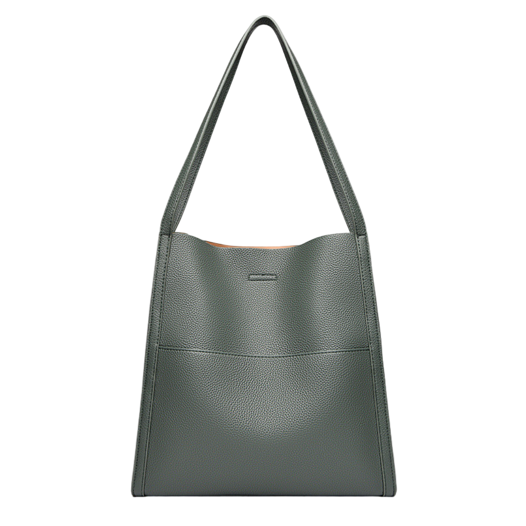 Chic and Classic Shoulder Bag