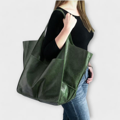 Arwen - Chic Weekend Travel Bag