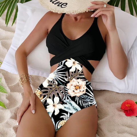 Lucia – Sleek One-Piece Swimwear