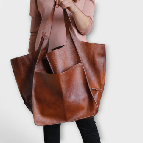 Arwen - Chic Weekend Travel Bag